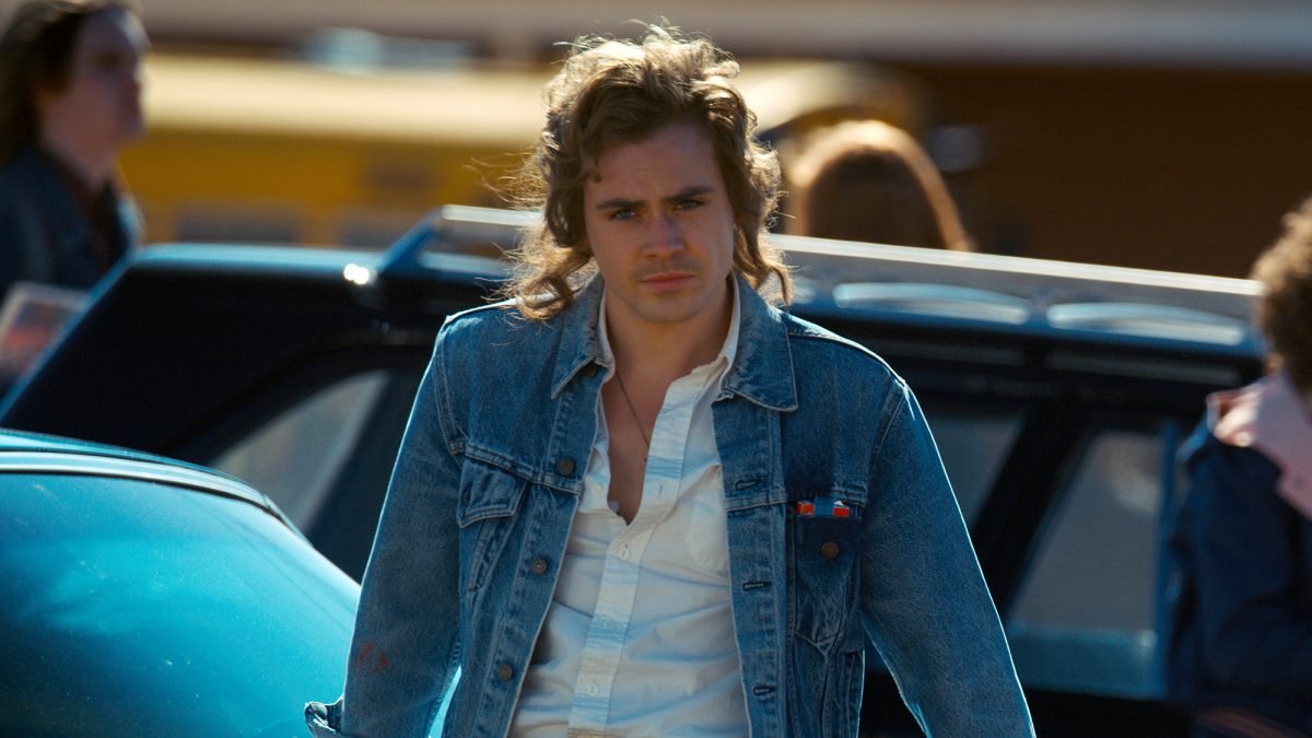 Dacre Montgomery – Stranger Things (2016)