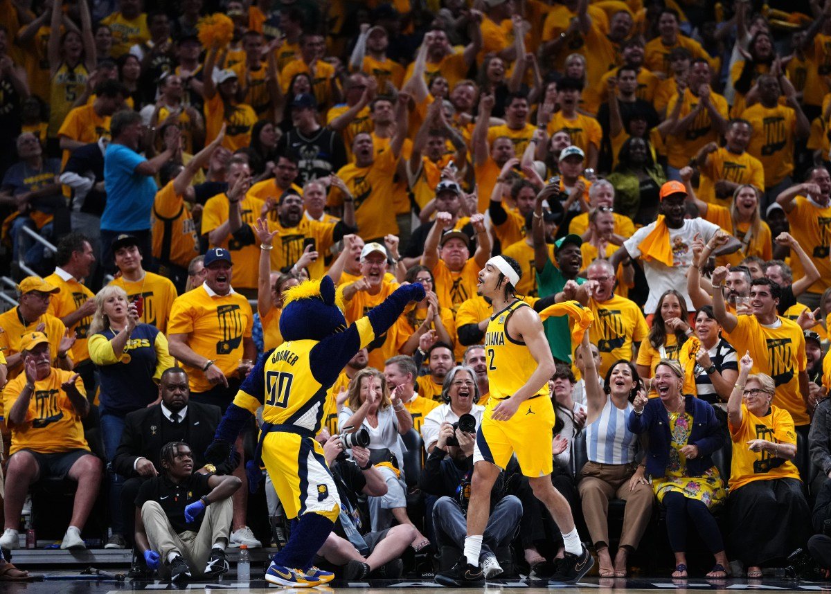 Indiana Pacers fans celebrating