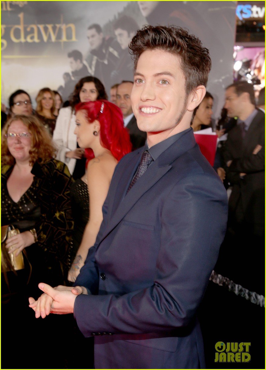 Twilight Breaking Dawn Part 2 premiere