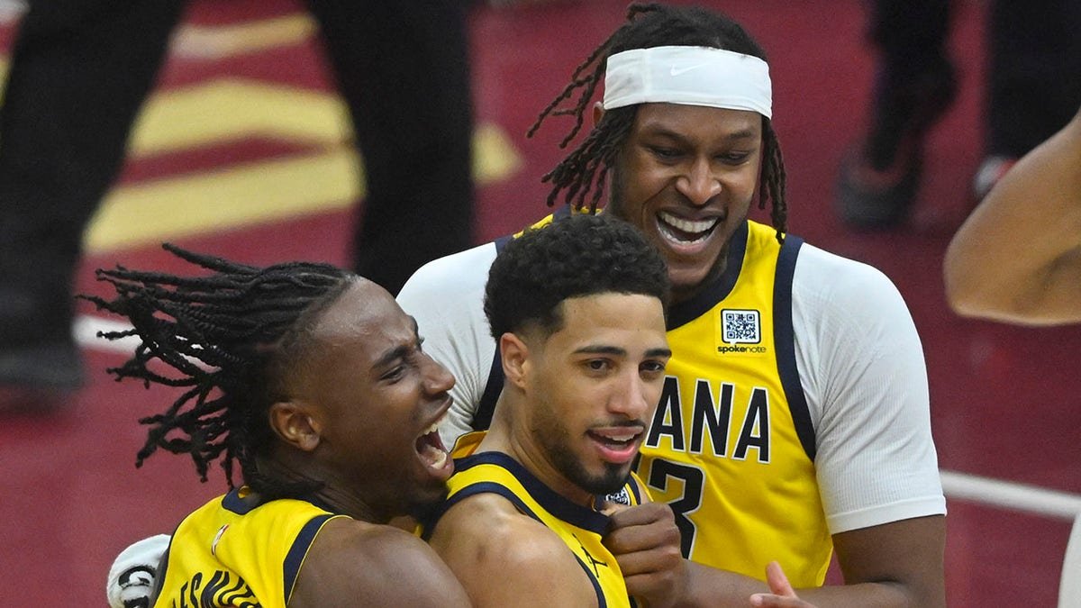 Tyrese Haliburton – Indiana Pacers celebration